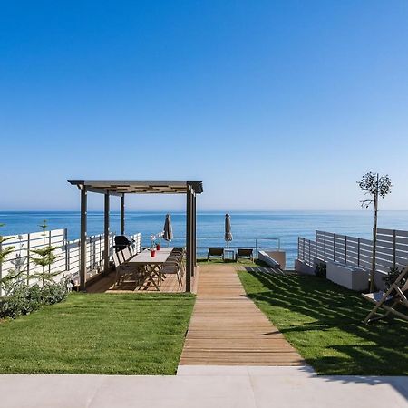 Deux Paradis, A Beachfront Retreat, By Thinkvilla Ретимно Экстерьер фото
