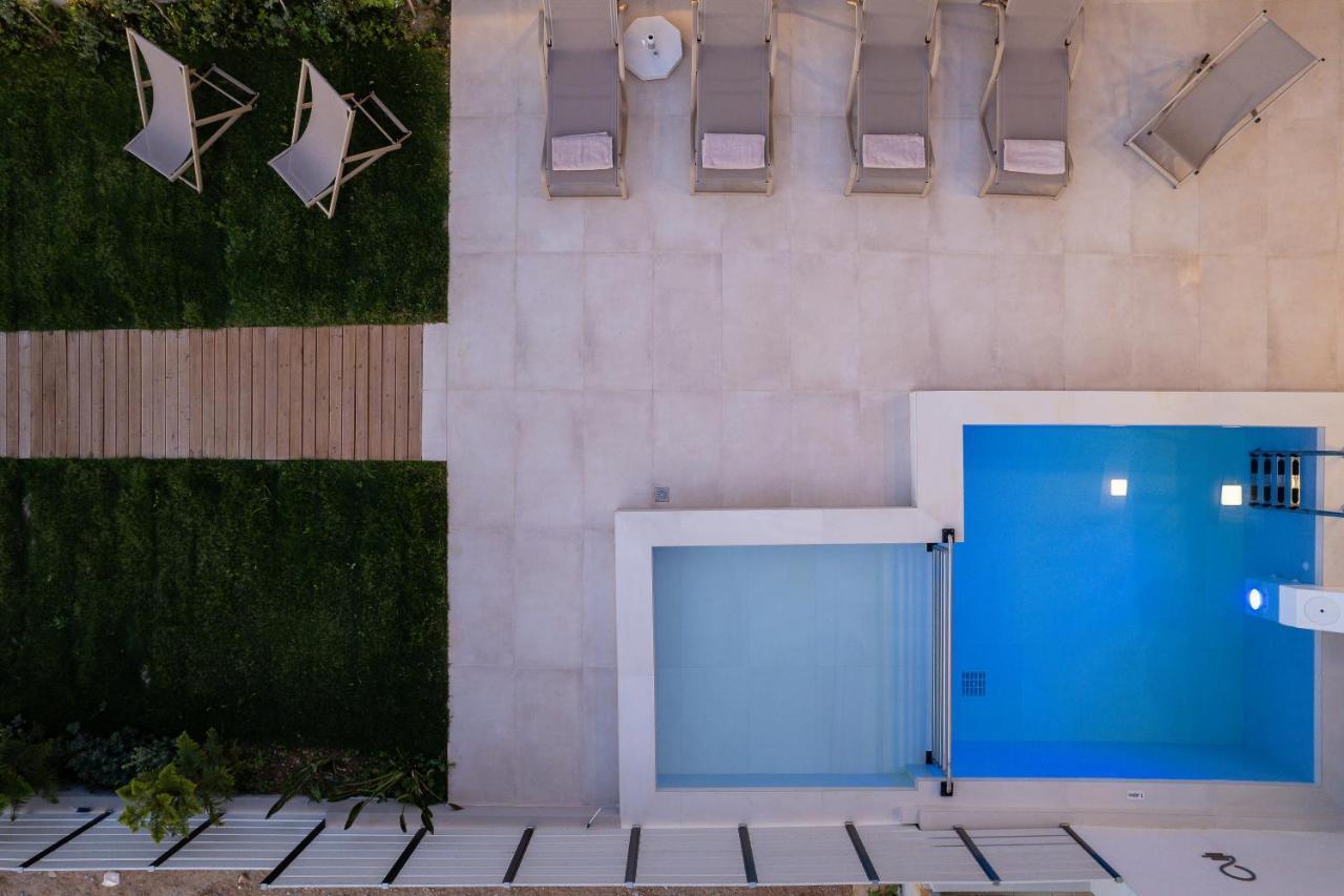 Deux Paradis, A Beachfront Retreat, By Thinkvilla Ретимно Экстерьер фото